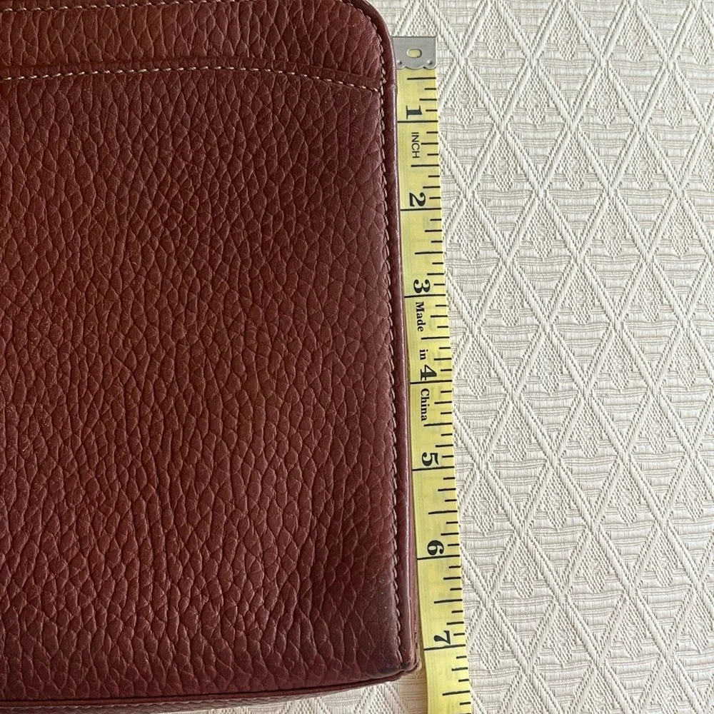 Burberrys Clutch w/wrist strap EUC - Picture 16 of 17